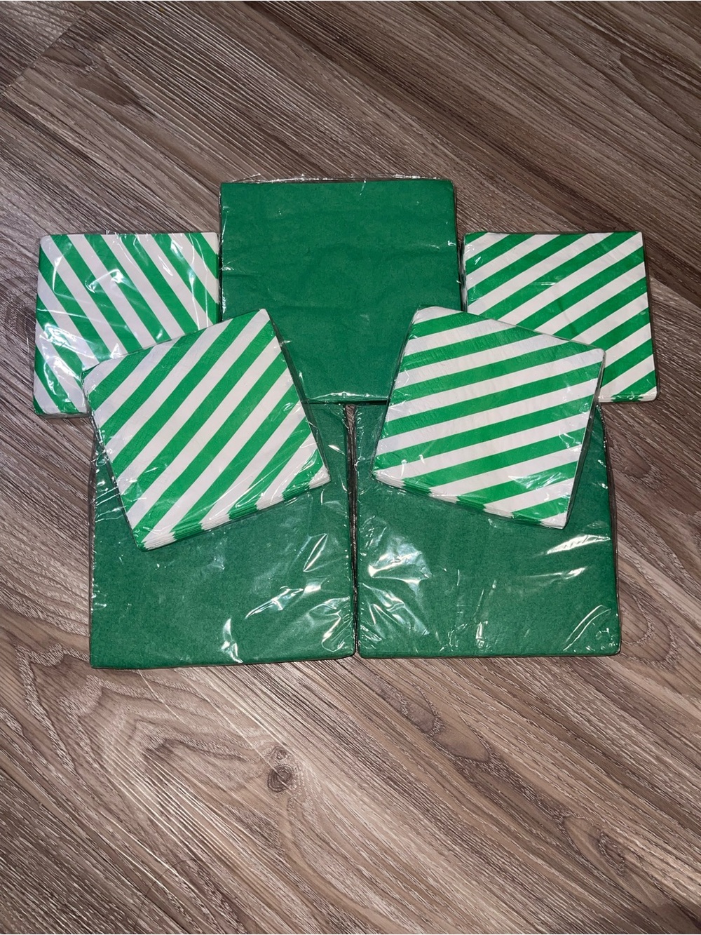 Green Solid & Striped Napkin Set for Parties